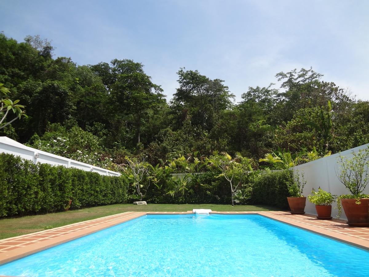 Baan Promphun Pool Villa By Bv Si Sunthon Ngoại thất bức ảnh