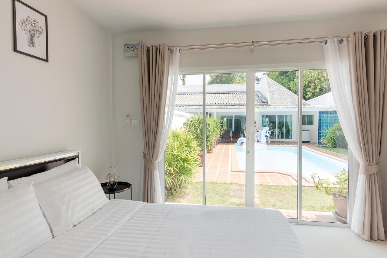 Baan Promphun Pool Villa By Bv Si Sunthon Ngoại thất bức ảnh
